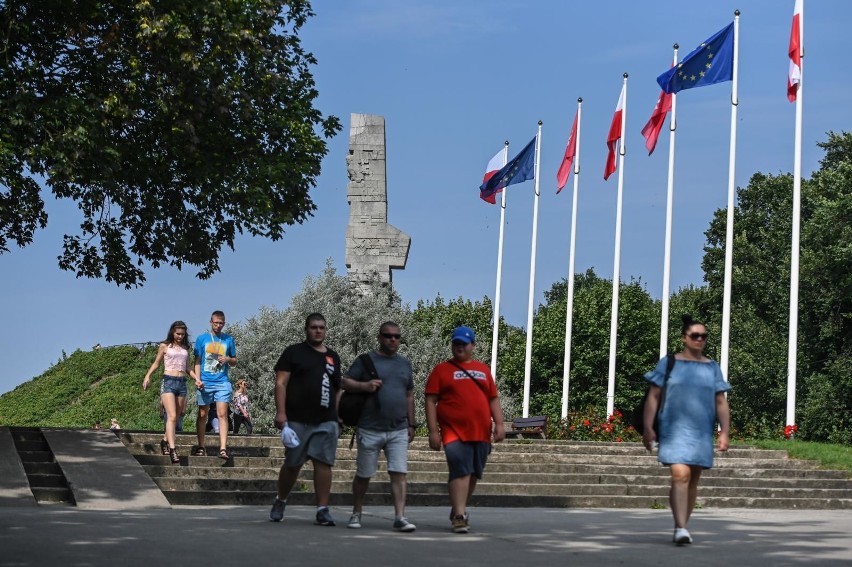 Tłumy gdańszczan i turystów na Westerplatte, sobota 28 lipca...