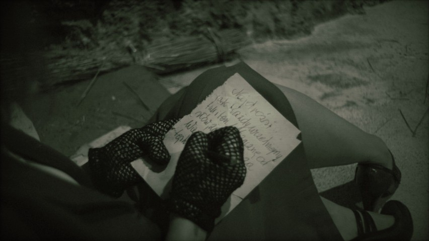 Kadry z filmu "Listy z piekła".