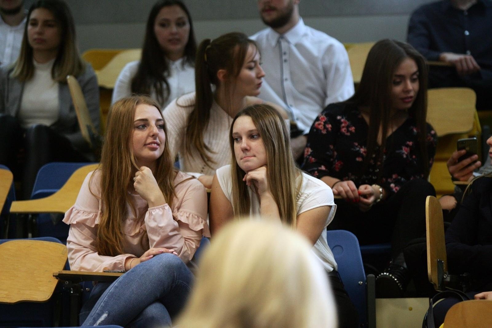Czy Studenci Wrócą Na Uczelnie W Październiku 2021