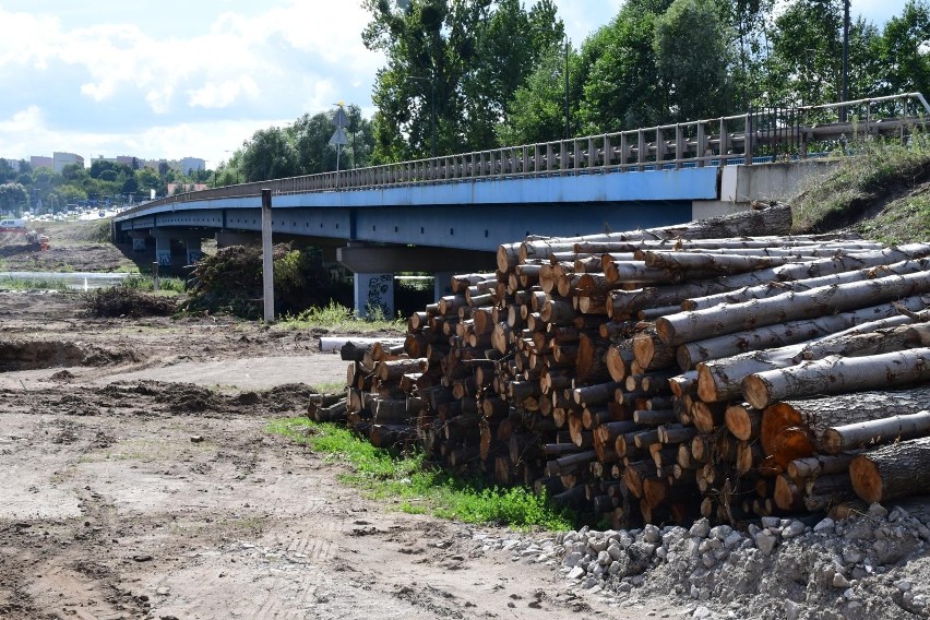 Z powodu budowy mostów nad Brdą kierowcy muszą liczyć się z...