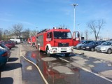 Pożar na Karolewskiej w Łodzi. Koparka uszkodziła gazociąg [ZDJĘCIA]