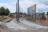 Częstochowa: Budowa linii tramwajowej na Tysiącleciu. Na pętli przy Promenadzie Czesława Niemena położono już pierwsze tory