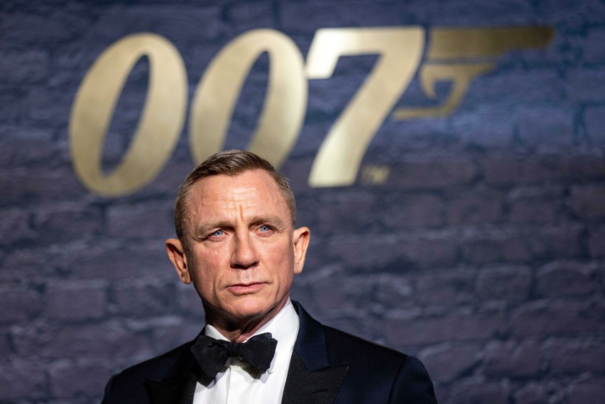 Nie tylko Daniel Craig był kultowym Bondem. Zobacz, którzy...