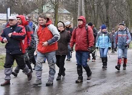 W Białaczowie obejrzeliśmy park i zespół pałacowy zbudowany przez Małachowskich w XVIII w. Obecnie mieście się tu Dom Pomocy Społecznej