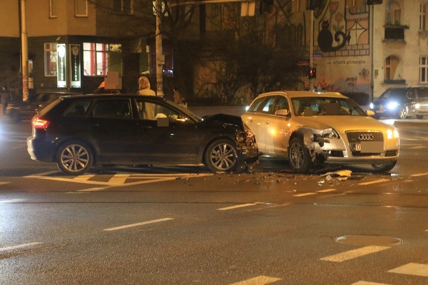 Wypadek na Sienkiewicza. Tramwaje jeżdżą objazdem 