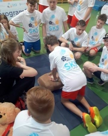 Czy zajęcia sportowe w szkole mogą być udręką? W żadnym razie! Wiedzą o tym uczniowie z Radziejowa, którzy brali udział w akcji SKS on Tour