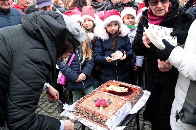 Podobnie jak w ubiegłym roku, także w czwartek na gości imienin Kopernika w Grudziądzu będzie czekał tort