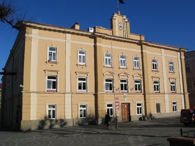 Urząd Miejski w Przemyślu zmienił godziny pracy niektórych wydziałów.