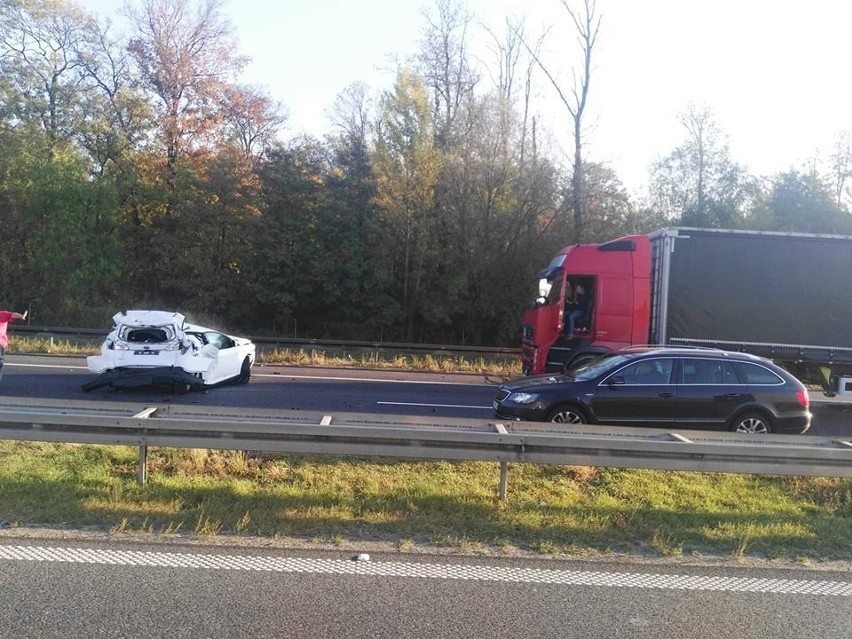 Wypadek czterech aut na A4 pod Wrocławiem. Trzy osoby ranne [ZDJĘCIA]