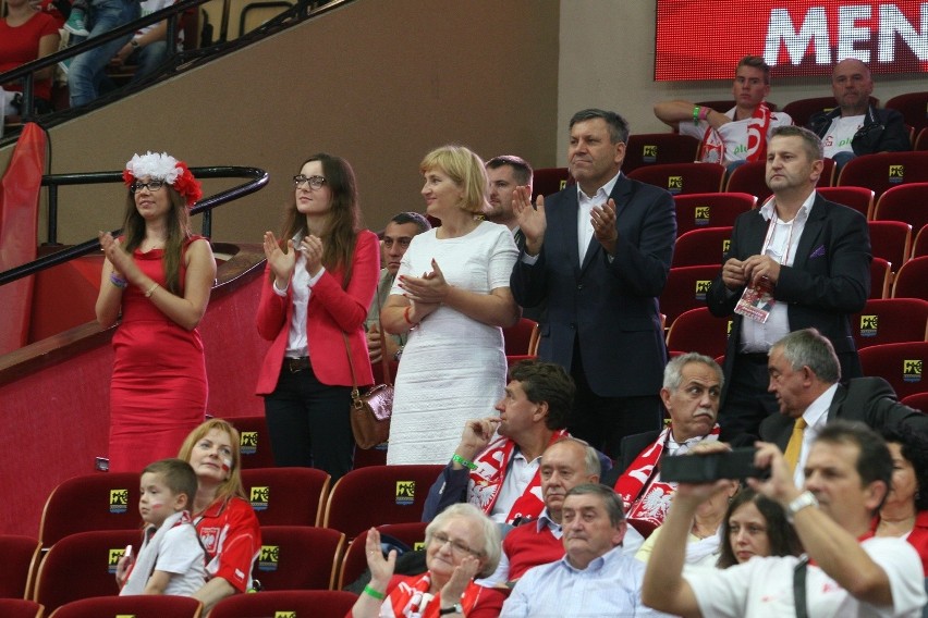 FINAŁ MŚ SIATKARZY: MECZ POLSKA-BRAZYLIA W TV I W...