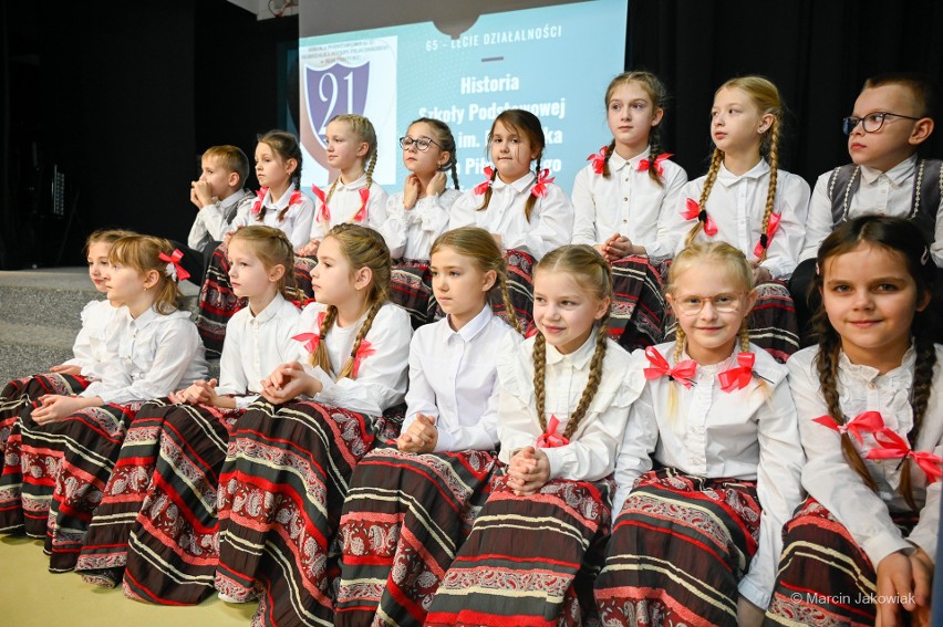 Uroczystości w Szkole Podstawowej nr 21 w Białymstoku