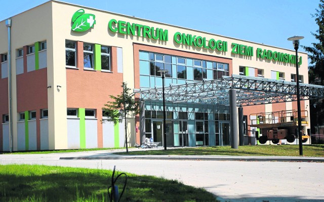 Odwleka się uruchomienie Centrum Onkologii Ziemi Radomskiej.