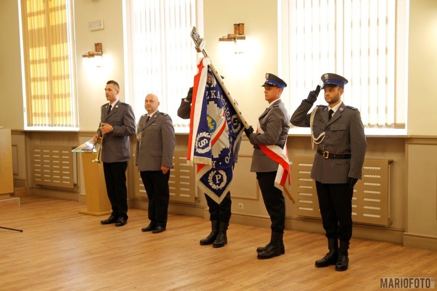 Ślubowanie nowych policjantów.