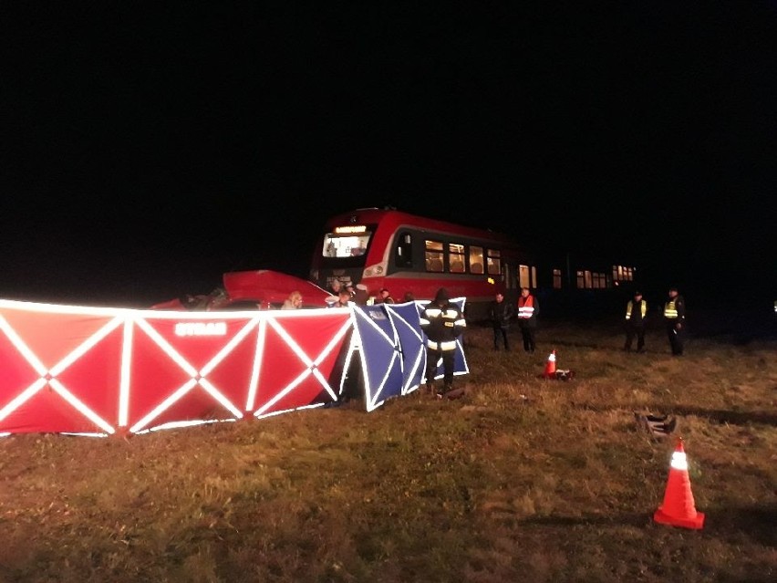 Śmiertelny wypadek w Niedrzwicy Kościelnej. Nie żyje matka z dzieckiem