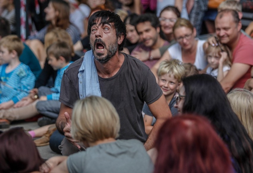 Międzynarodowy Festiwal Teatrów Plenerowych i Ulicznych FETA...