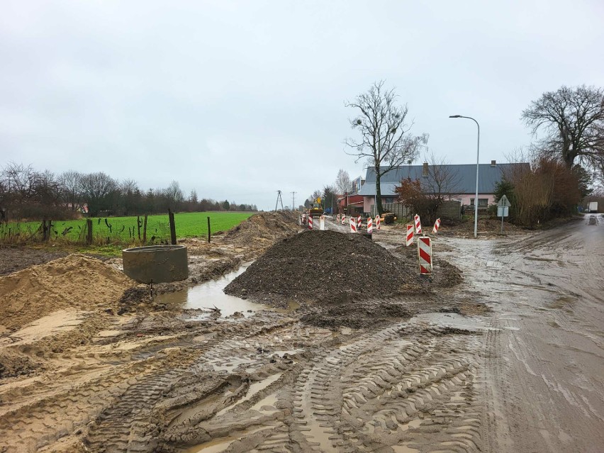 Postępują prace przy przebudowie ul. Owocowej w Słupsku.