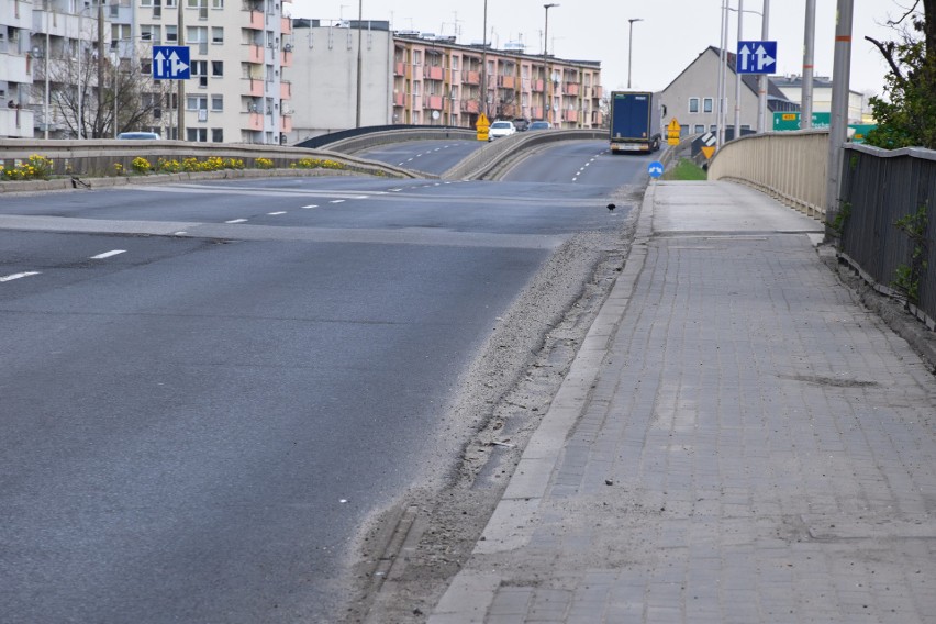 Opolanie wskazują, że złe warunki drogowe są na ulicy Nysy...