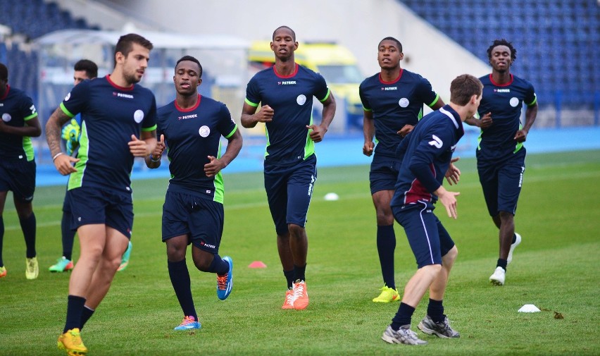 Oficjalny trening piłkarzy Zawiszy i Zulte Waregem