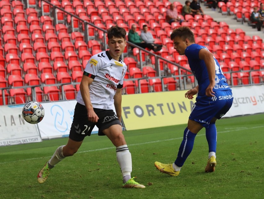 GKS Tychy pokonał Odrę Opole, a przed meczem zaprezentował...