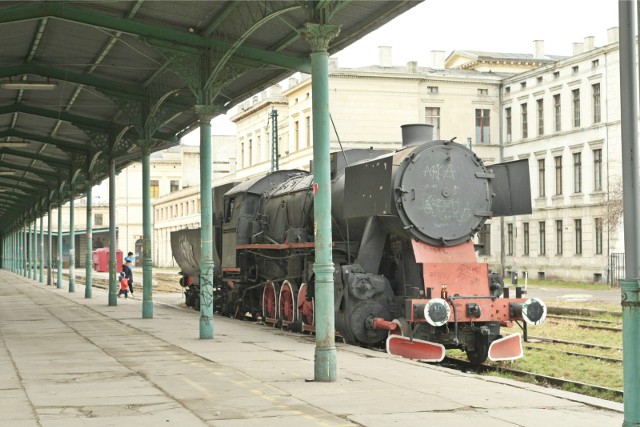 Dworzec Świebodzki ułatwiał kiedyś dojazd do pracy i szkół mieszkańcom podwrocławskich miejscowości