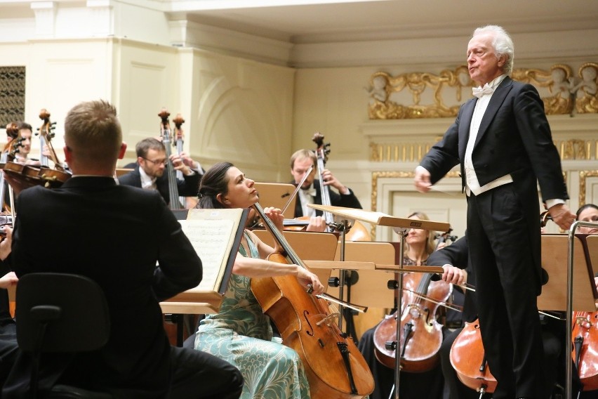 Antoni Wit, Natalie Clein i Orkiestra Filharmonii...