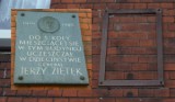 Gliwice: zniknęła tablica upamiętniająca generała Jerzego Ziętka. Na ścianie Szkoły Podstawowej nr 20 zostało tylko puste miejsce 