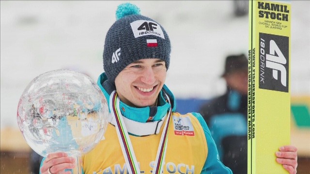 W plebiscycie Sportowiec Roku 2014 Kamil Stoch po udanym sezonie 2013/2014 oraz zdobytymi złotymi medalami na igrzyskach w Sochi podbił serca Polaków i został uhonorowany tytułem Sportowiec Roku 2014. To pierwsze tego typu trofeum, które zdobył