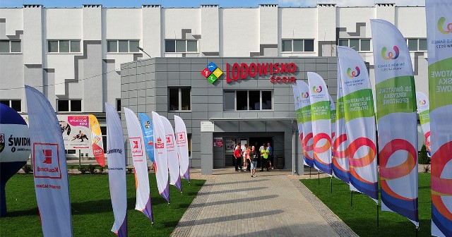 Świdnickie lodowisko to obiekt z prawdziwego zdarzenia. Zostało ono częściowo zmodernizowane przez zawodami World Games 2017 