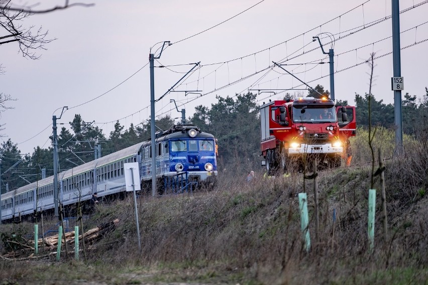 Do tragedii w Puszczykowie doszło w środę przed godz. 16. W...