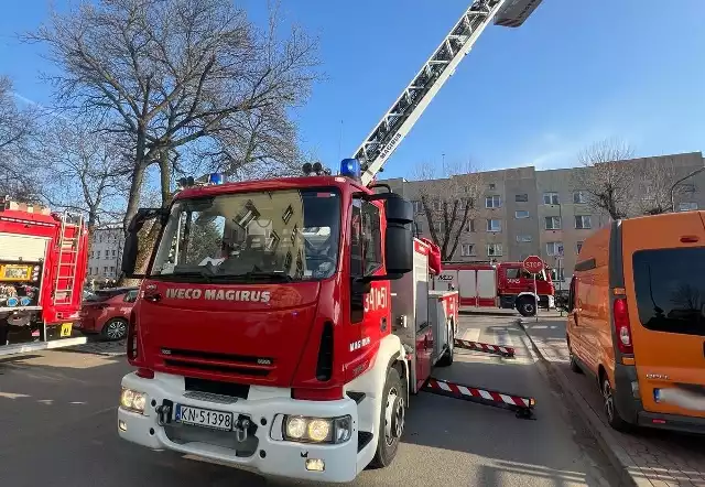 Akcja gaśnicza przy ul. Żółkiewskiego w Nowym Sączu trwała godzinę