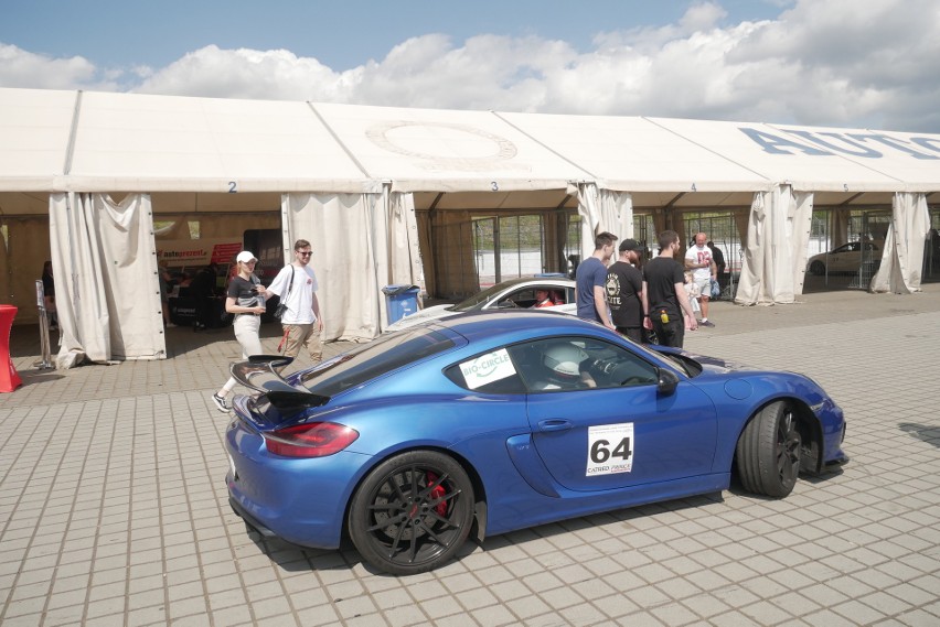 Porsche na Torze Poznań w ramach drugiej edycji PORSCHEmeet....