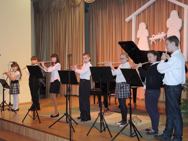 Zespół flecistów z Państwowej Szkoły Muzycznej I Stopnia w Miastku