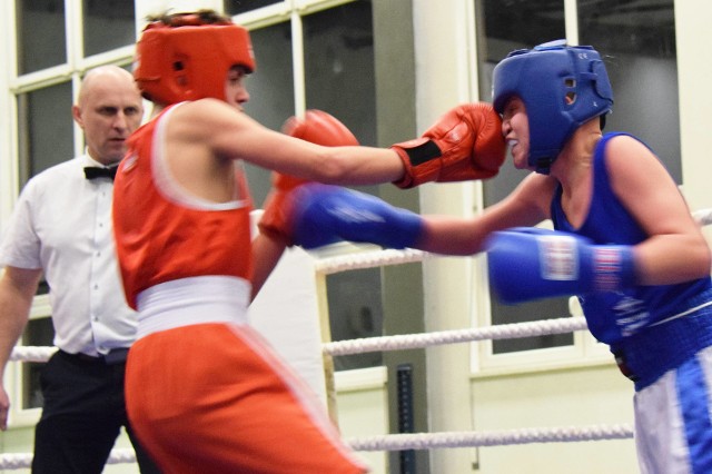 Klub Sportowy Budo Krosno zorganizował Mistrzostwa Województwa Podkarpackiego w Boksie Olimpijskim. Walki rozegrano w hali Państwowej Wyższej Szkoły Zawodowej w Krośnie.