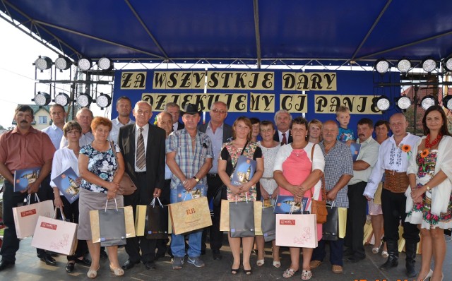 Nagrodzeni rolnicy z gminy Szydłowiec.