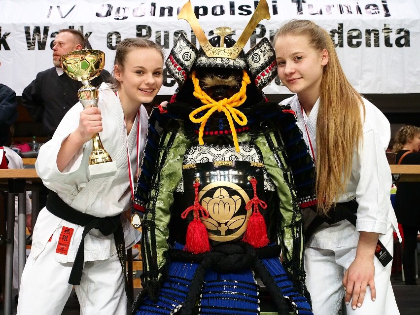 29 medali Krakowskiego Klubu Karate Tradycyjnego