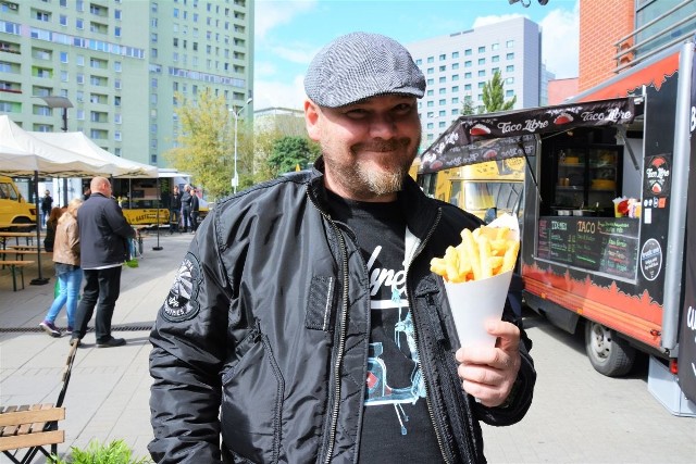 - W weekend 28 i 29 maja przed Galerią Korona zasmakujemy niepowtarzalnej kuchni - zapewnia Michał Skoczek, autor bloga Street Food Polska.