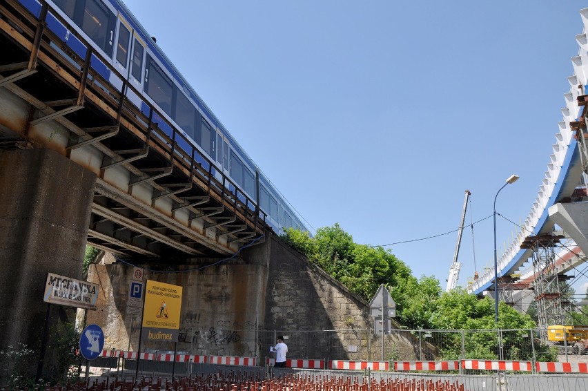 Kolejny etap budowy łącznicy PKP