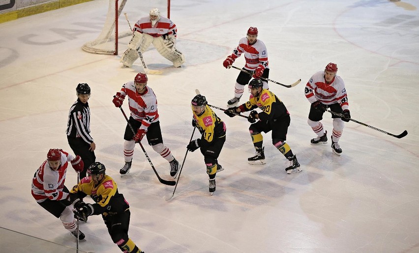 Comarch Cracovia przegrała z Tauronem HC GKS Katowice 1:2