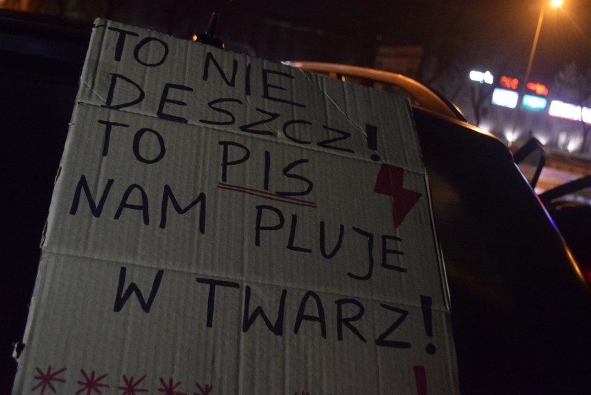 Samochodowy strajk na ulicach Wodzisława Śląskiego....