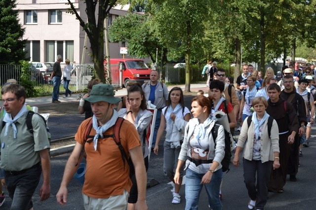 Rybnicka Pielgrzymka na Jasną Górę Wyruszyła