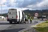 Śląskie. Kontrole na granicy ze Słowacją. Funkcjonariusze Straży Granicznej prowadzą działania na wjeździe do Zwardonia