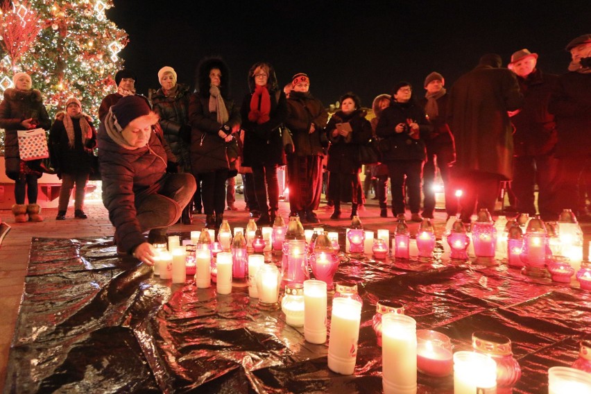 Solidarni z Gdańskiem. Lublin w rocznicę tragicznej śmierci Pawła Adamowicza 