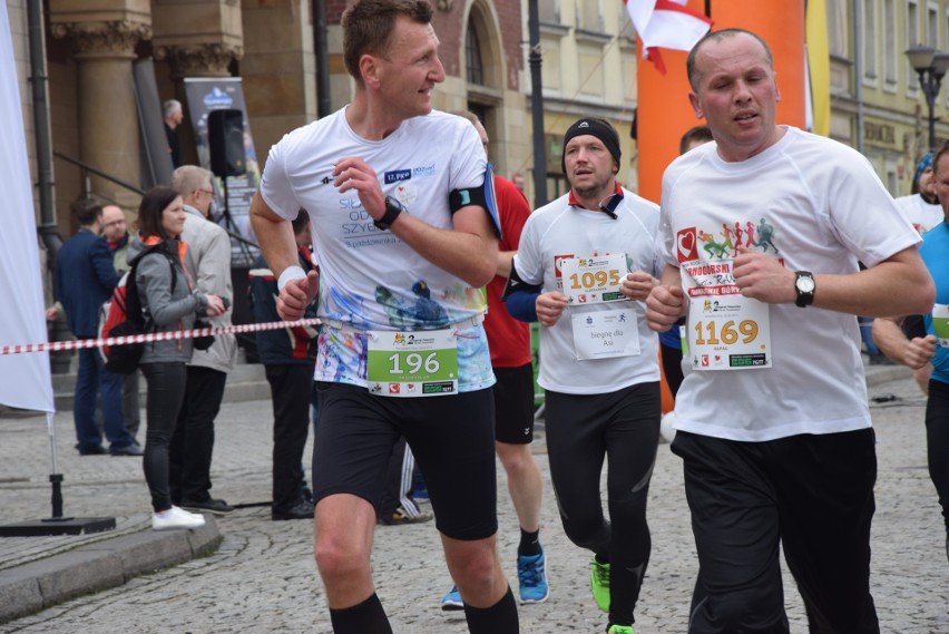 II Tarnogórski Półmaraton: Ponad 300 osób pobiegło dla Asi