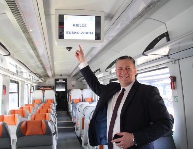Radny sejmiku Grzegorz Gałuszka wyszedł jako pierwszy z inicjatywą reaktywacji połączenia kolejowego Kielce-Busko.