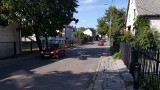 Chodnik na ulicy Wspólnej w Lipnie raczej dzieli. Mieszkańcy na jego remont czekają niemal dwa lata. Zostanie jednak wyremontowany