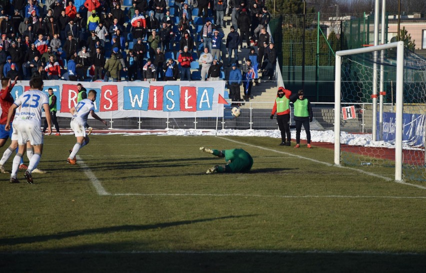 Piłkarze Wisły Sandomierz przegrali w meczu 1/8 finału...