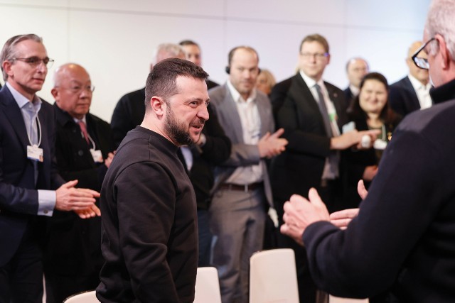 Wołodymyr Zełenski został powitany oklaskami przez uczestników Światowego Forum Ekonomicznego w Davos