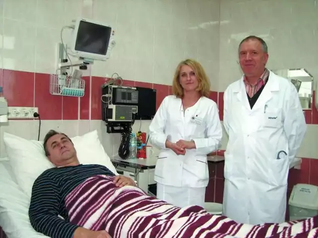 W ciągu 10 lat nasz szpital bardzo się zmienił &#8211; przyznają: ordynator Andrzej Tokarzewicz, pielęgniarka oddziałowa Bożena Charytonowicz i pacjent Eugeniusz Karpiuk.