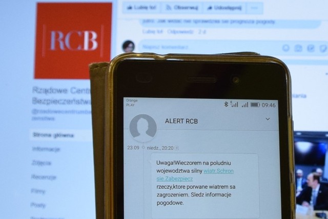 SMS wysyłany przez Alert RCB dostało w niedzielę wielu Lubuszan na południu województwa z ostrzeżeniem o wietrze