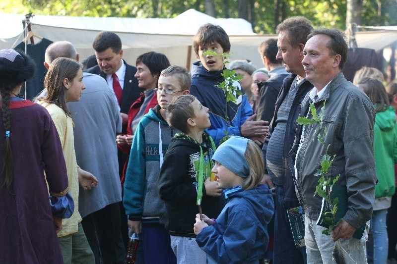 1 114 urodziny dębu Bartek w Zagnańsku